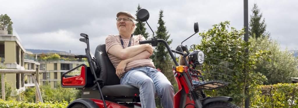„Ohne das Elek­tro­mo­bil wäre ich aufgeschmissen“
