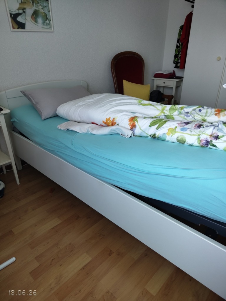 Pfle­ge­bet­ten, Matrat­zen und Zube­hör – High-End-Design-Pfle­ge­bett HASENA HASENA Vari­no­va Nr. 083931