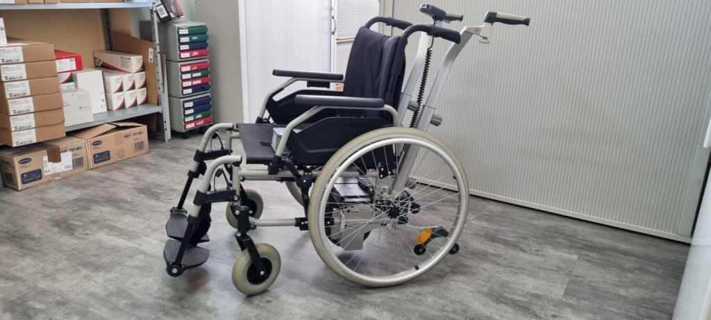 Dispo­si­ti­vi di pro­pul­sio­ne per car­roz­zi­ne — Car­roz­zel­la + Via Mobil Otto Bock Start + Via Mobil&nbsp;Alber