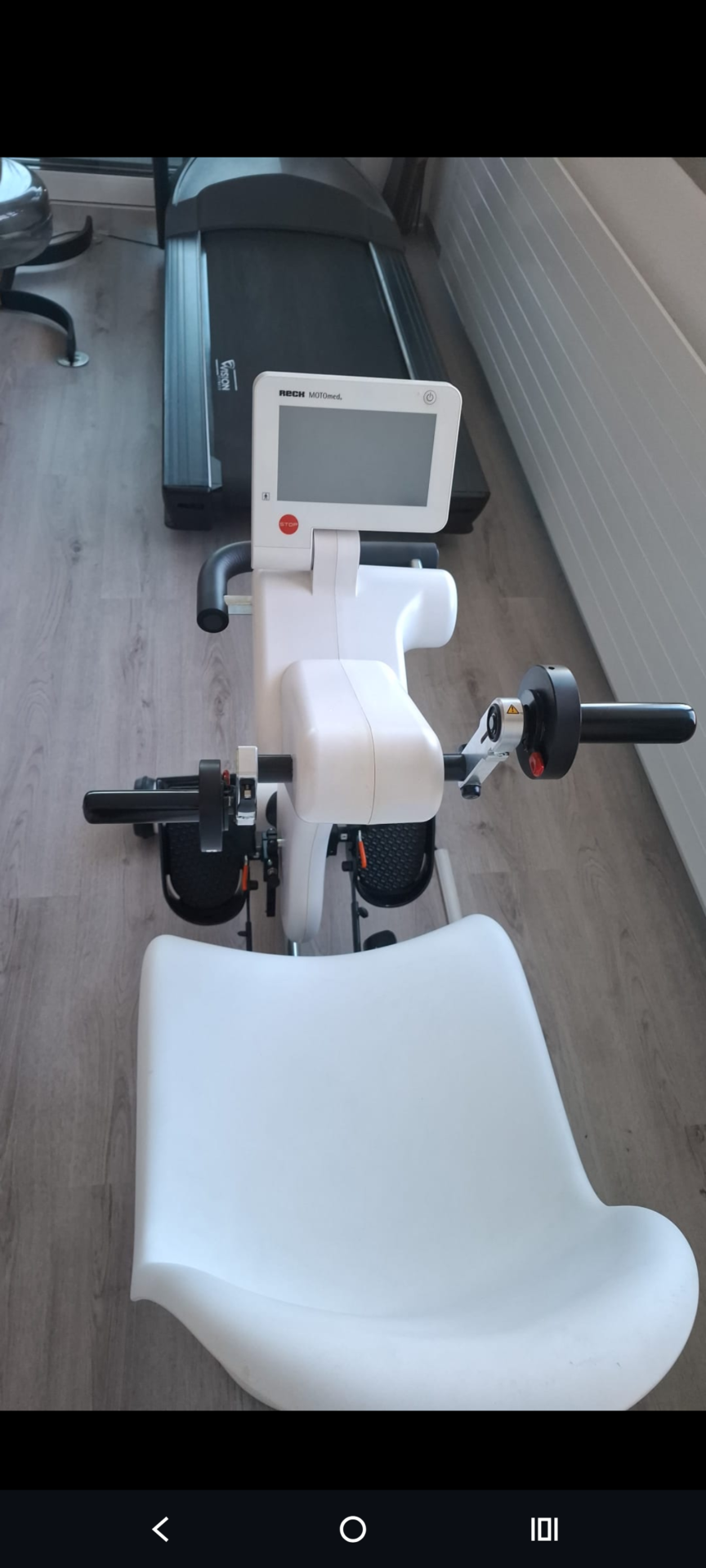 Elektrorollstühle - Motomed LOOP light.la - Die SAHB – Ihre unabhängige Beraterin und Dienstleisterin für Hilfsmittel in der Schweiz